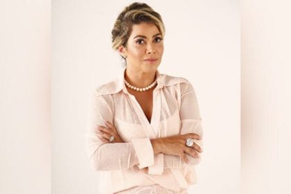 Cláudia Angélica Martinez