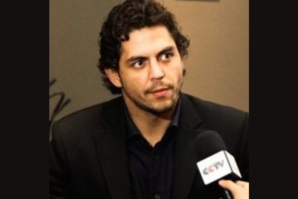 Thiago Signorelli Viana revela o que muda entre poker online e ao vivo – e como vencer em ambos.